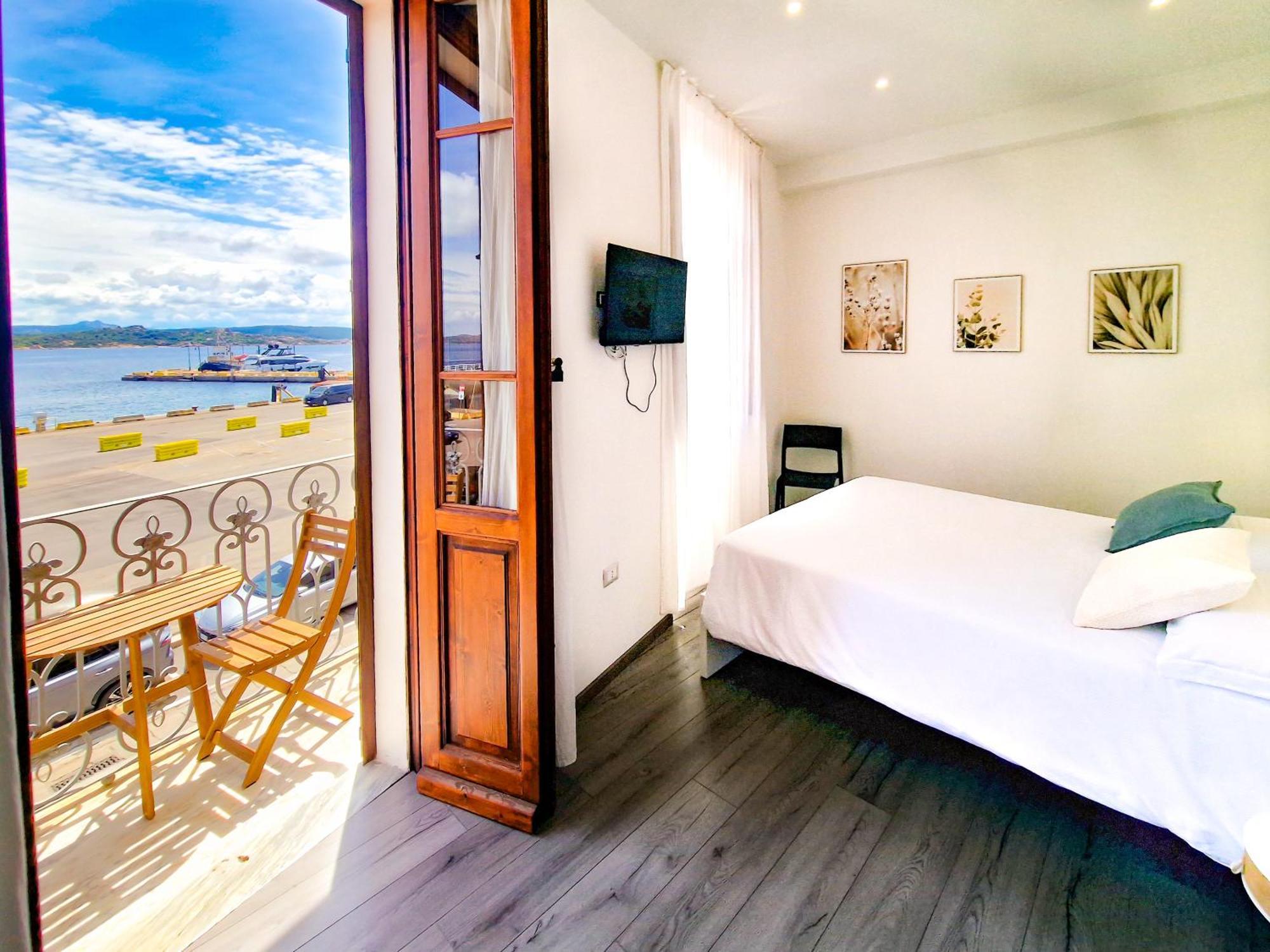 Il Caracolo Rooms La Maddalena  Exterior foto